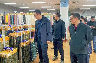 中國對外貿易中心副主任蘇斌一行蒞臨萌恒走訪調研