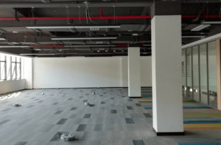 公司領(lǐng)導(dǎo)集體參觀考察 萌恒鎮(zhèn)海總部大樓工程樣板間